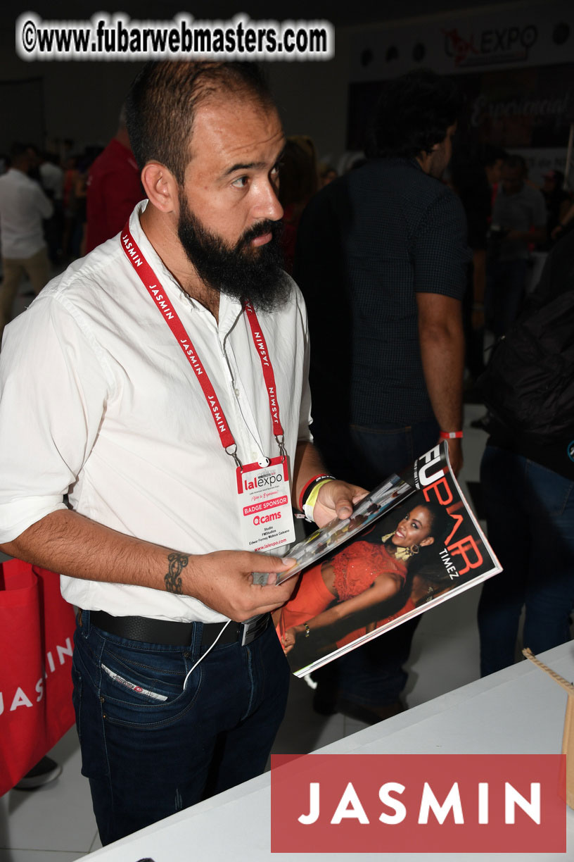 Industry meet market: the adult and webcam models