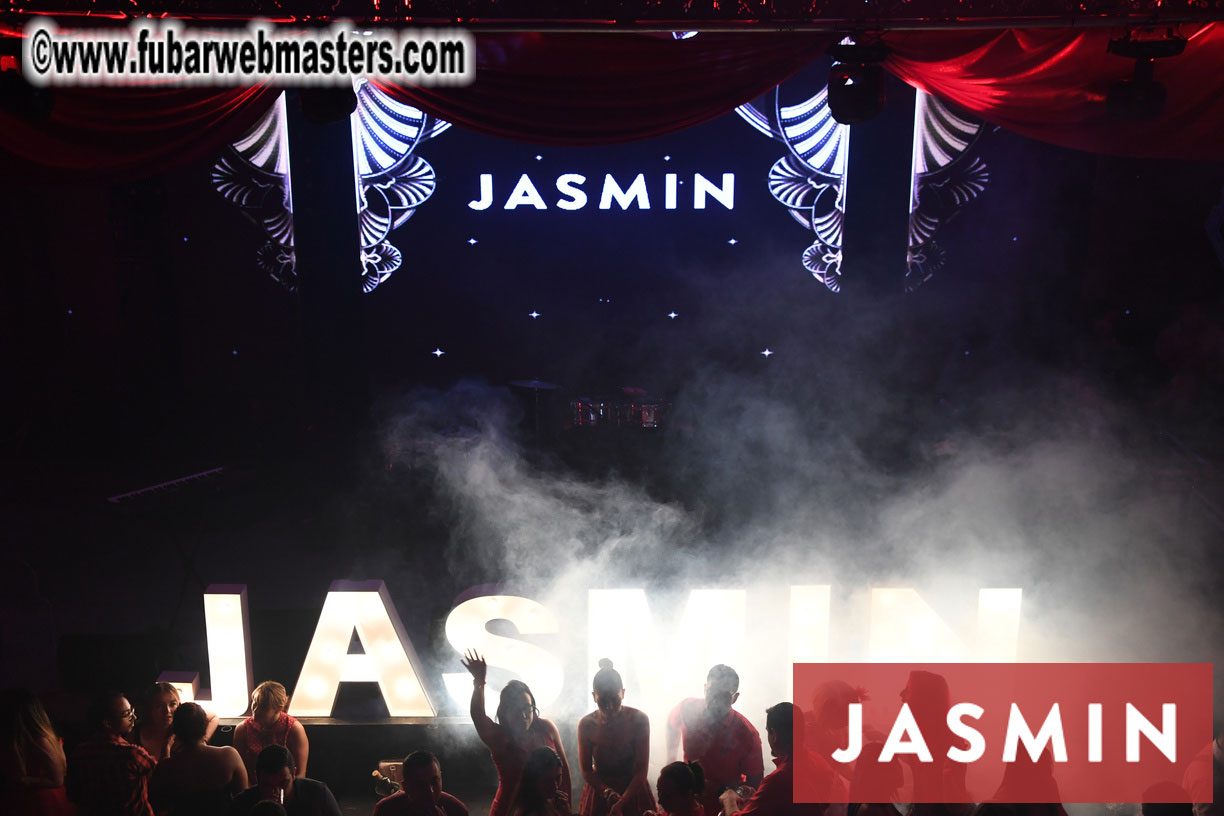 Spectacular closing party