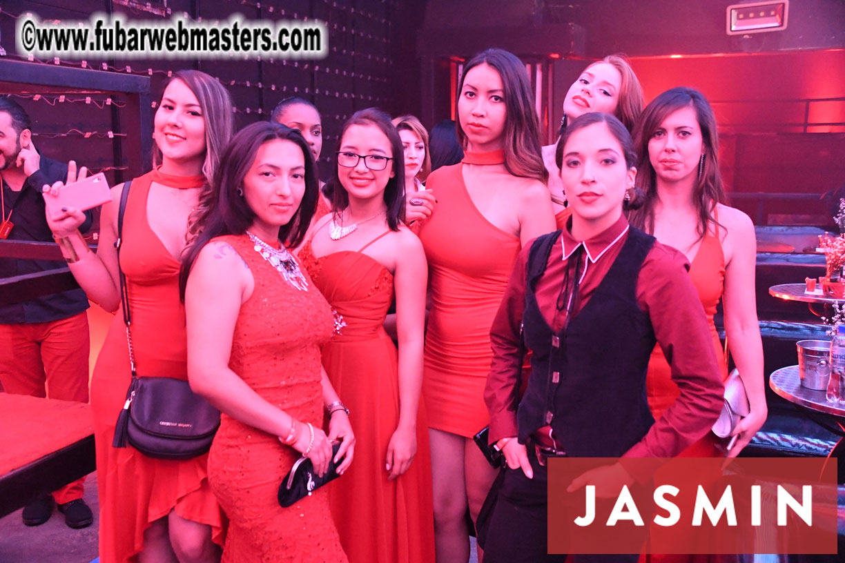 Spectacular closing party