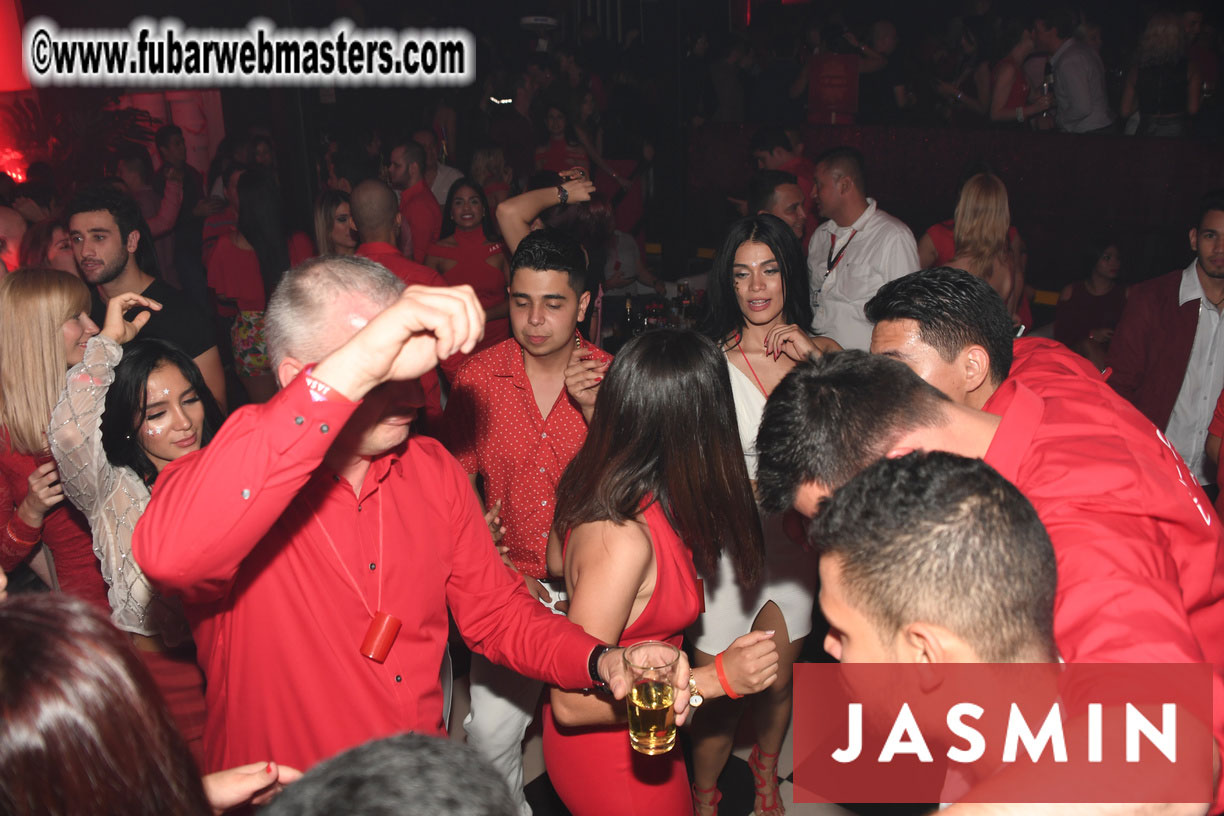 Spectacular closing party