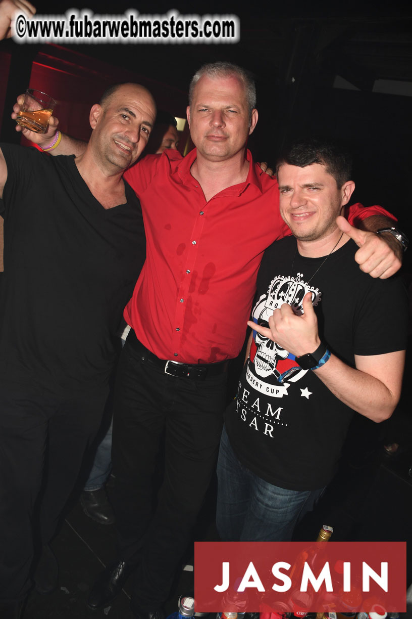 Spectacular closing party