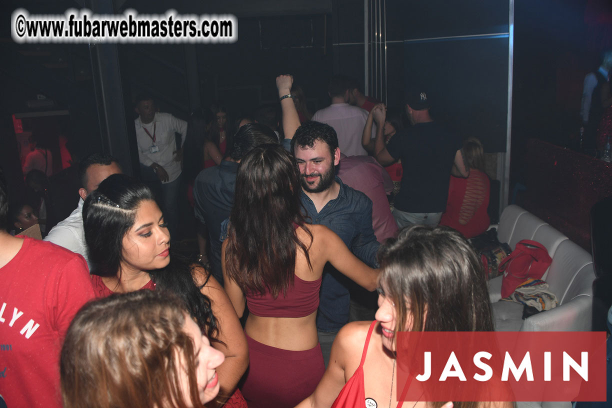 Spectacular closing party