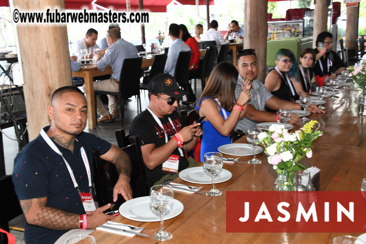 Exclusive Lunch with Esperanza