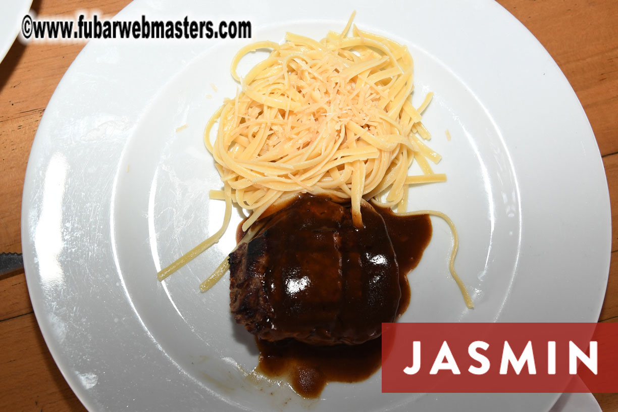 Exclusive Lunch with Esperanza