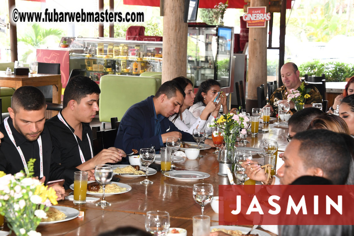 Exclusive Lunch with Esperanza