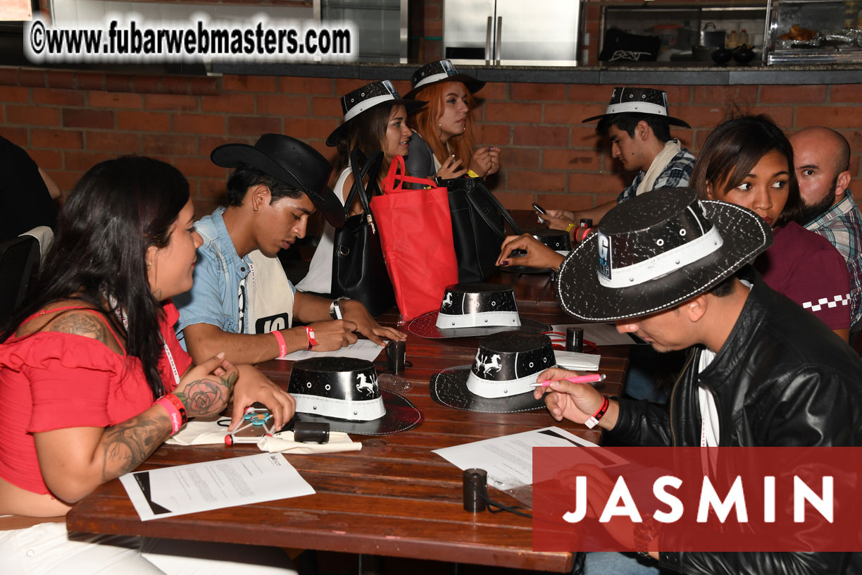 Colunbian Style Horseback Riding Tour