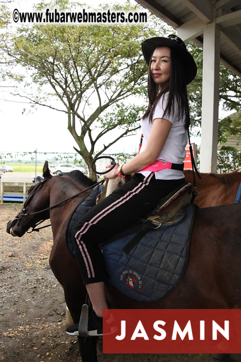 Colunbian Style Horseback Riding Tour