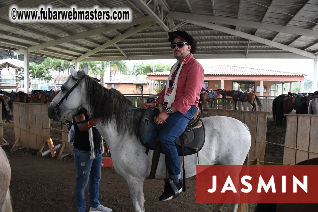 Colunbian Style Horseback Riding Tour