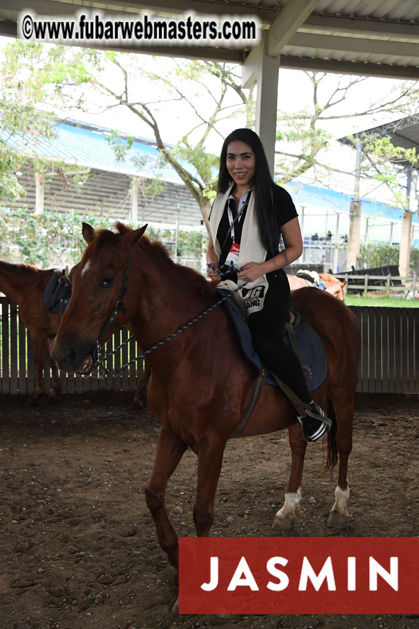 Colunbian Style Horseback Riding Tour