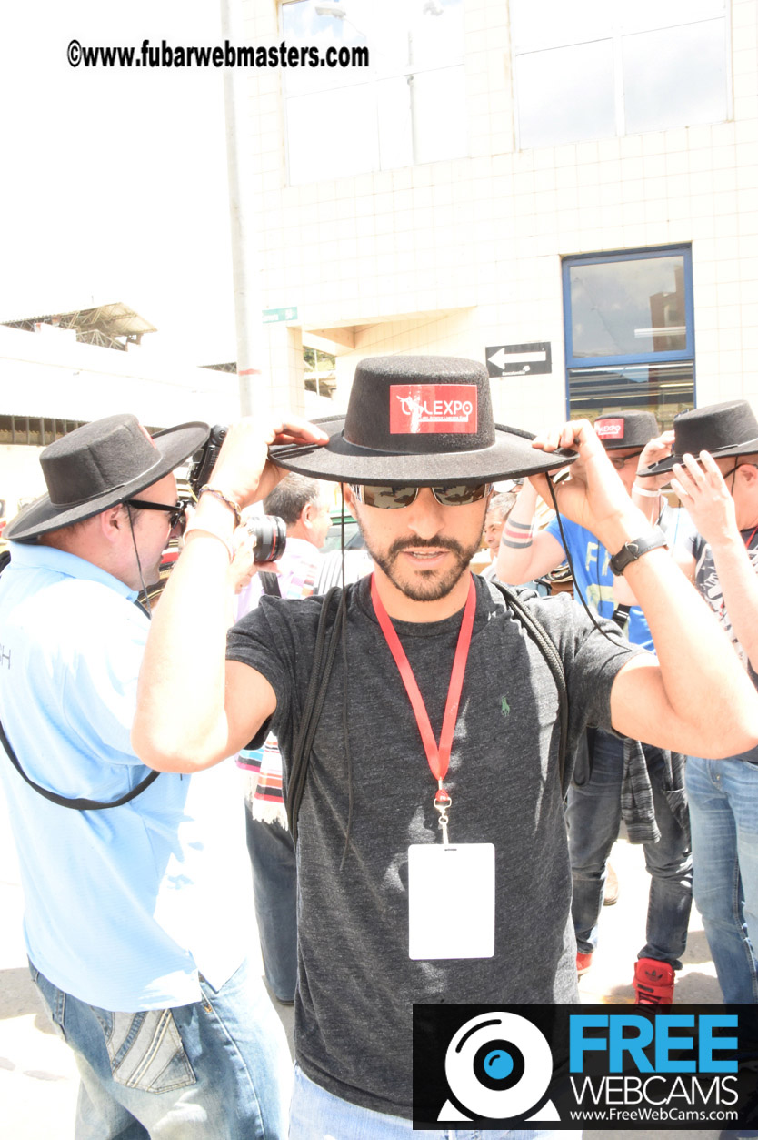 Horseback Riding Colombian style tour