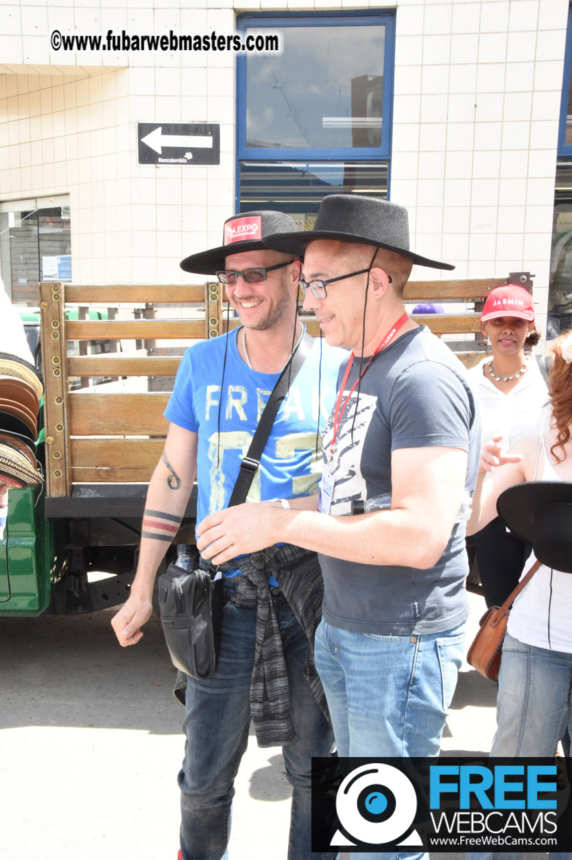 Horseback Riding Colombian style tour