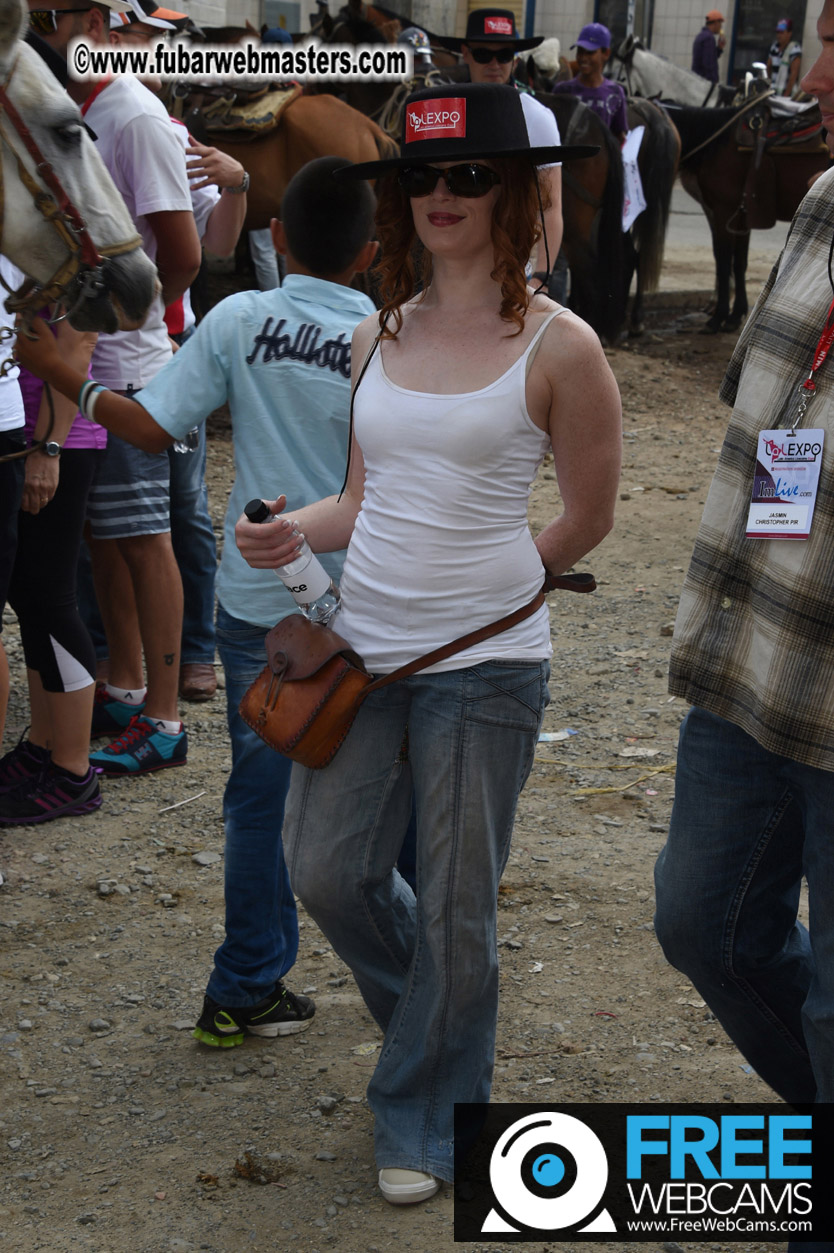 Horseback Riding Colombian style tour