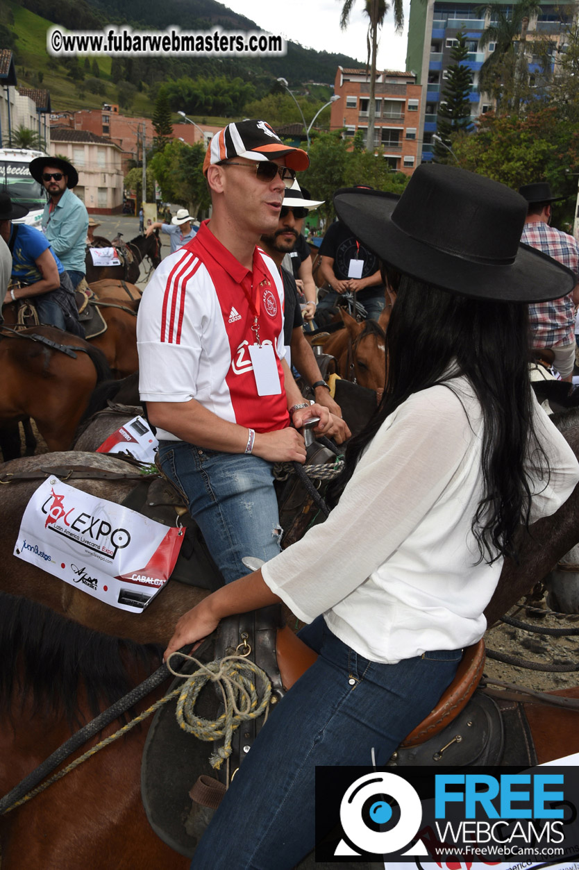 Horseback Riding Colombian style tour