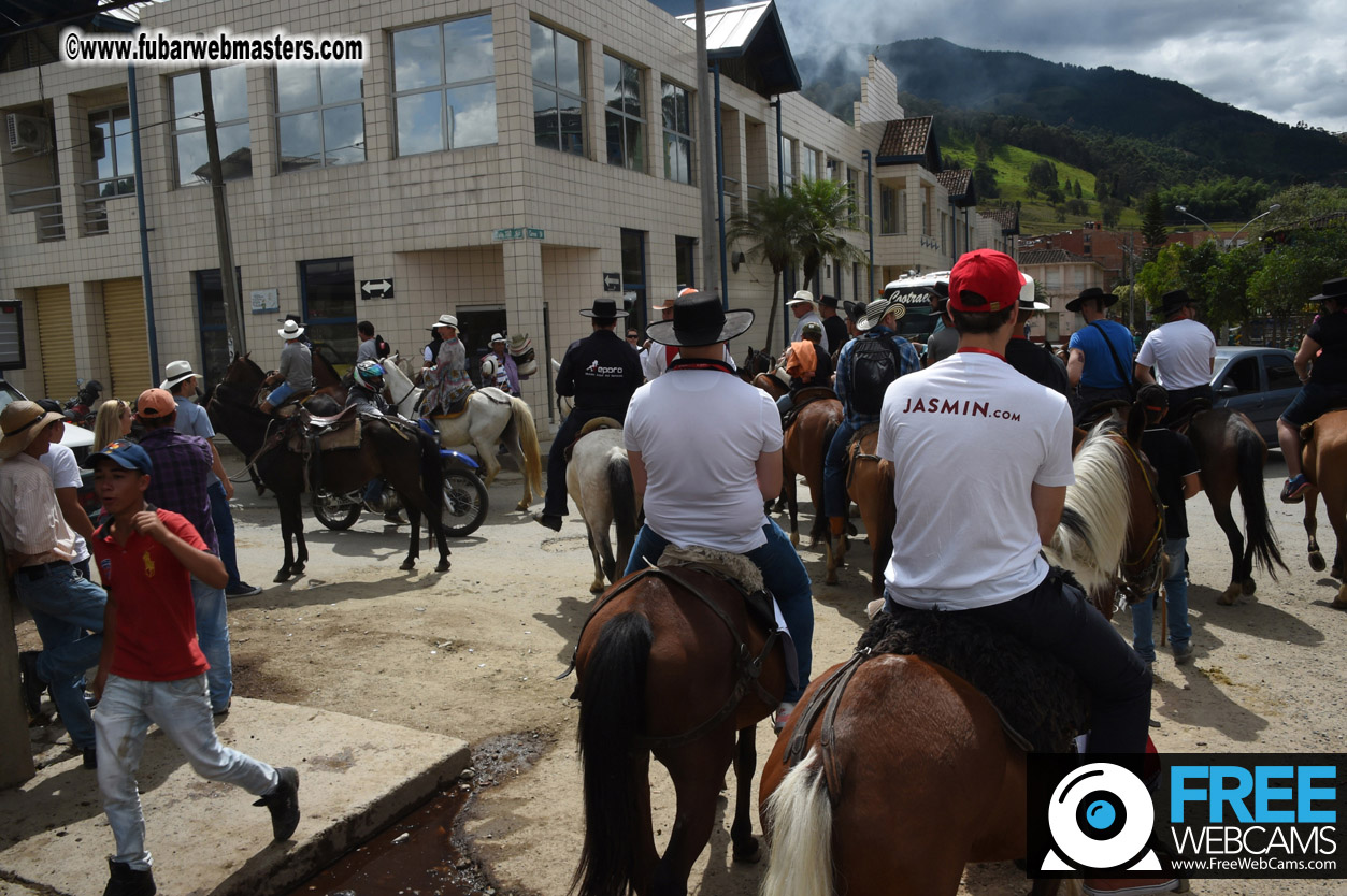 Horseback Riding Colombian style tour