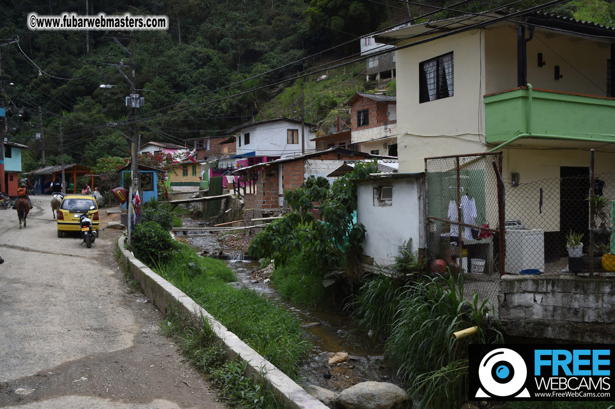 Horseback Riding Colombian style tour