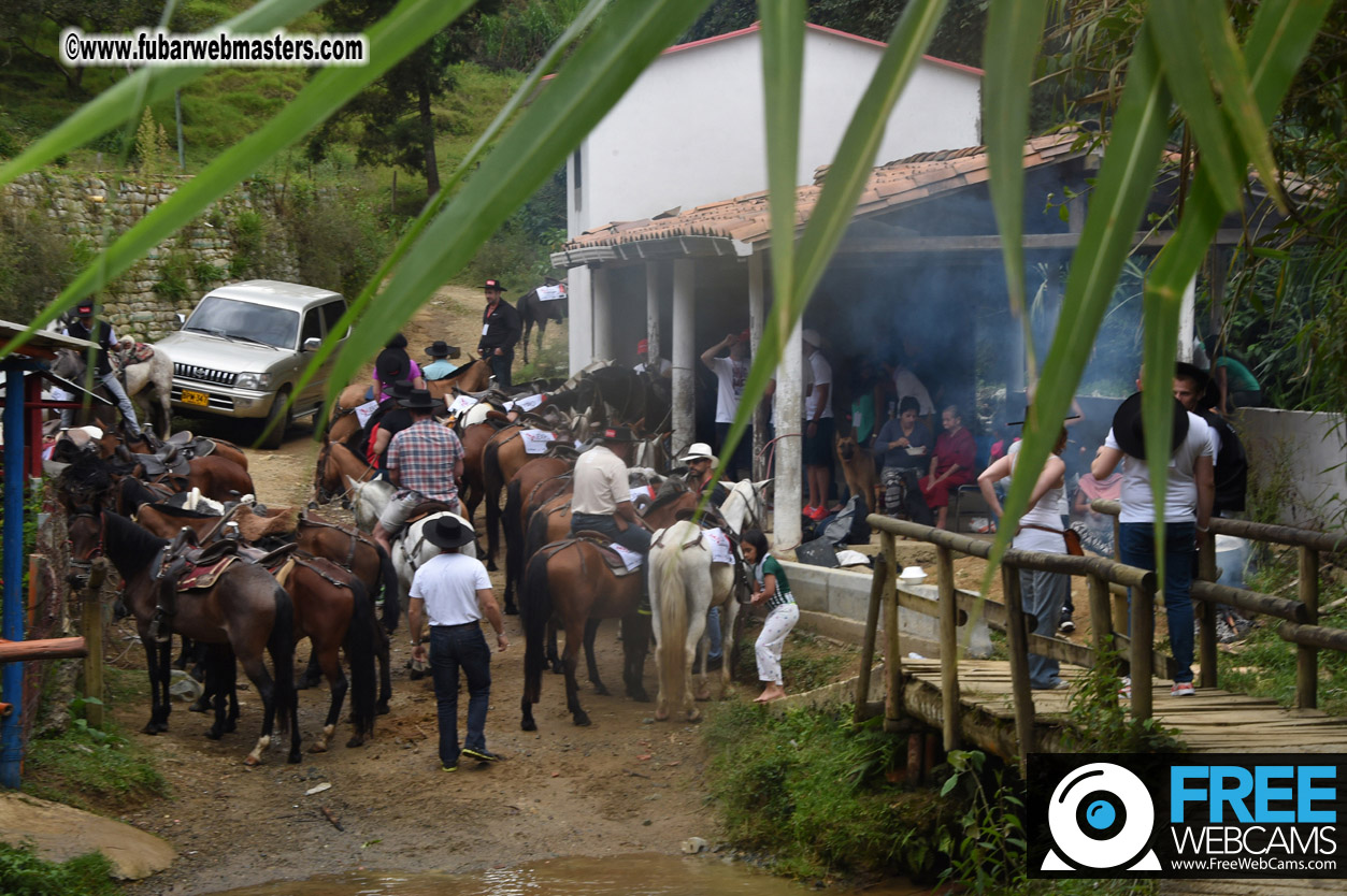 Horseback Riding Colombian style tour