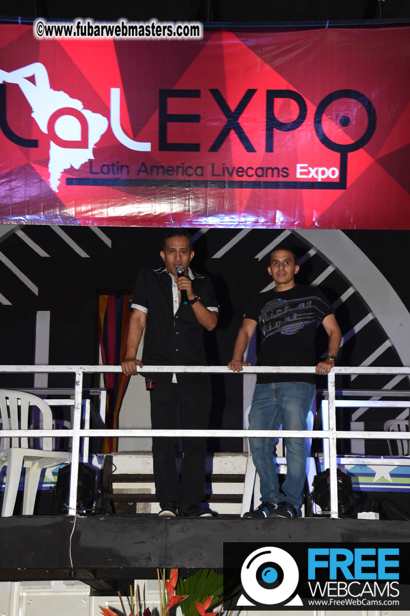 Industry Meet market and cocktails