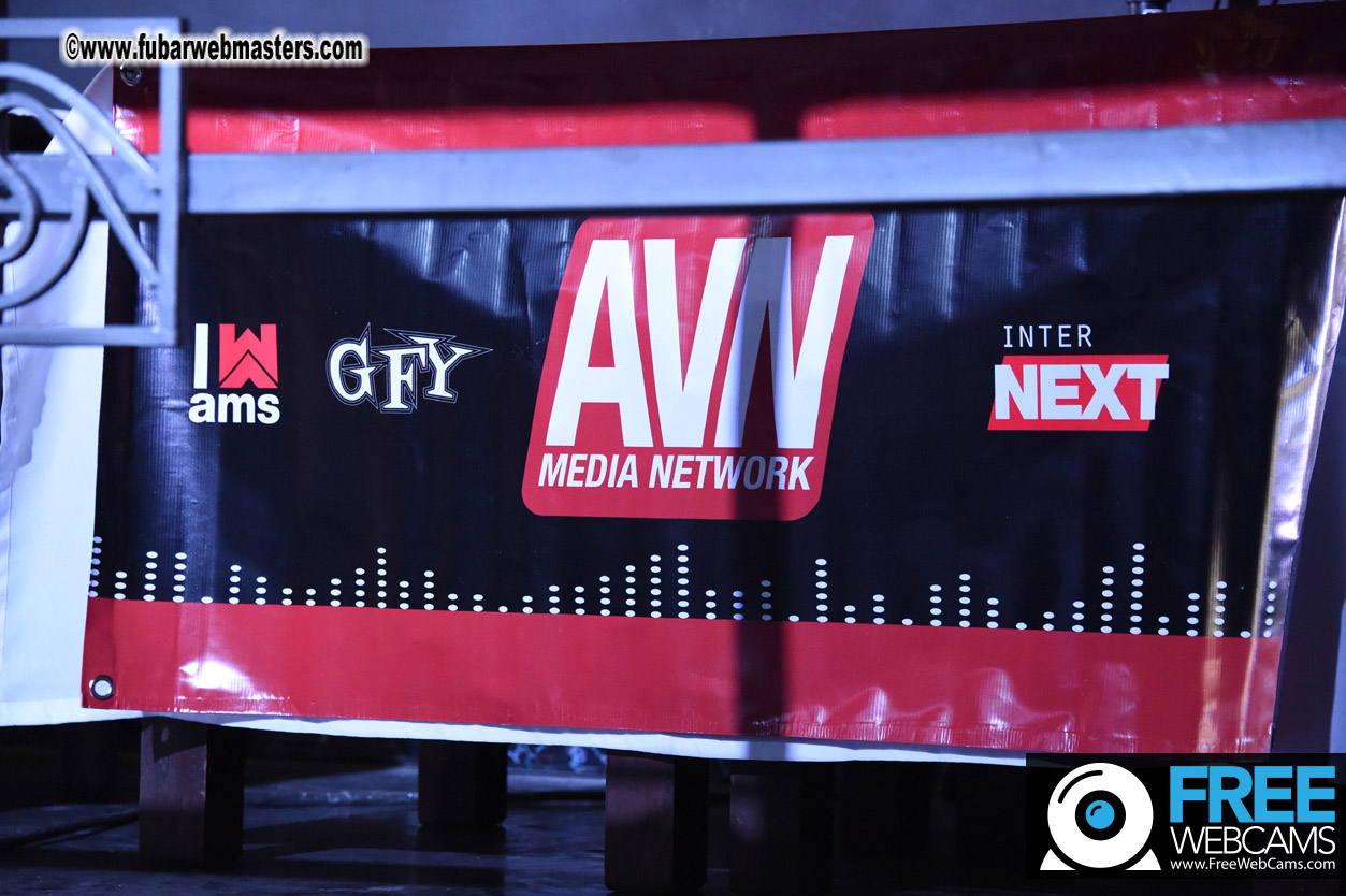 Industry Meet market and cocktails