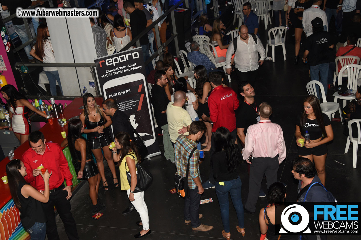 Industry Meet market and cocktails