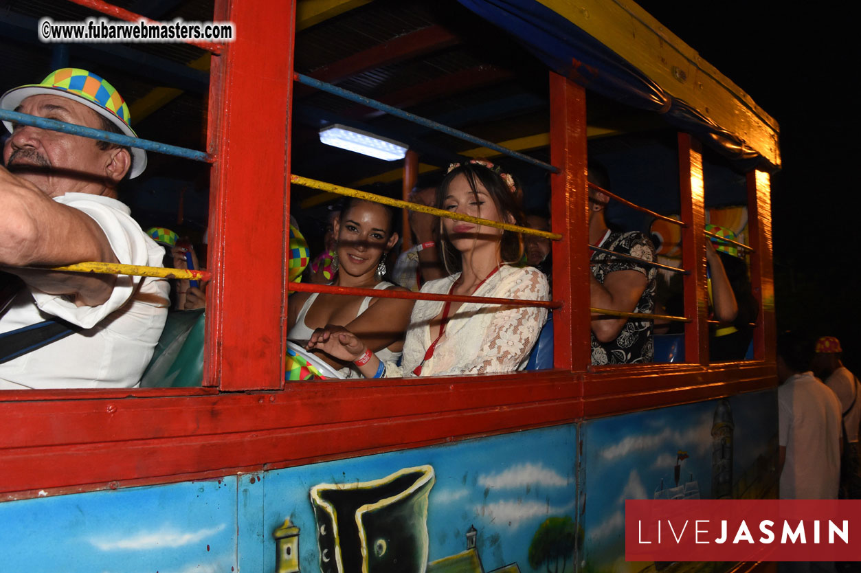 Chiva Party, City Bus Tour