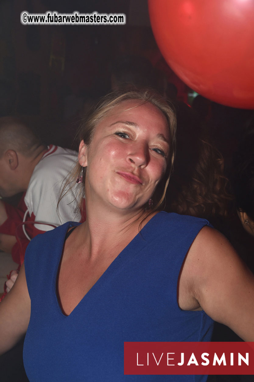 LIVEJASMIN Candy, Closing Party