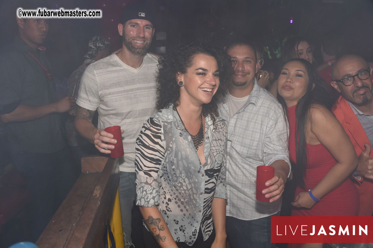 LIVEJASMIN Candy, Closing Party