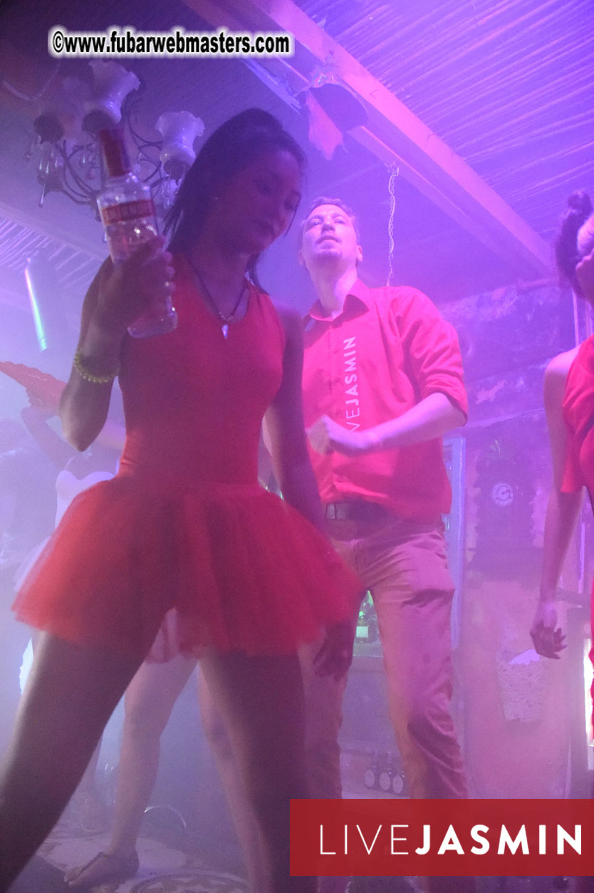 LIVEJASMIN Candy, Closing Party