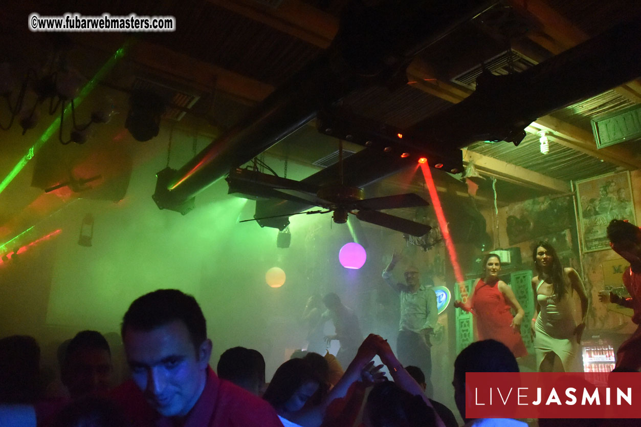 LIVEJASMIN Candy, Closing Party