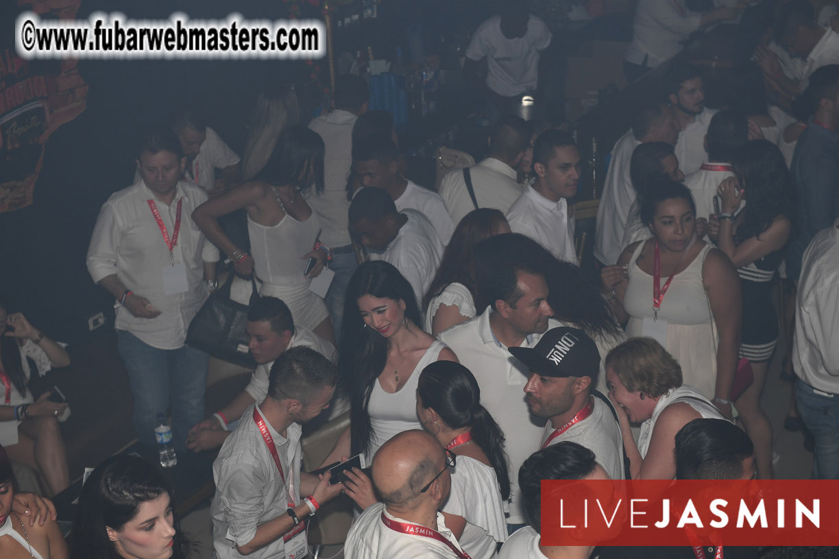 FreeWebCams White Party