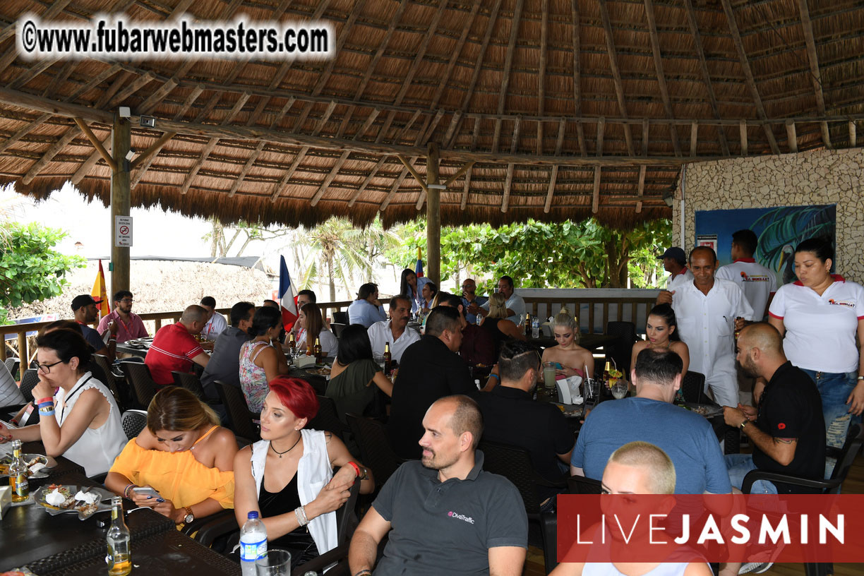 LAL Expo - day 2 lunch