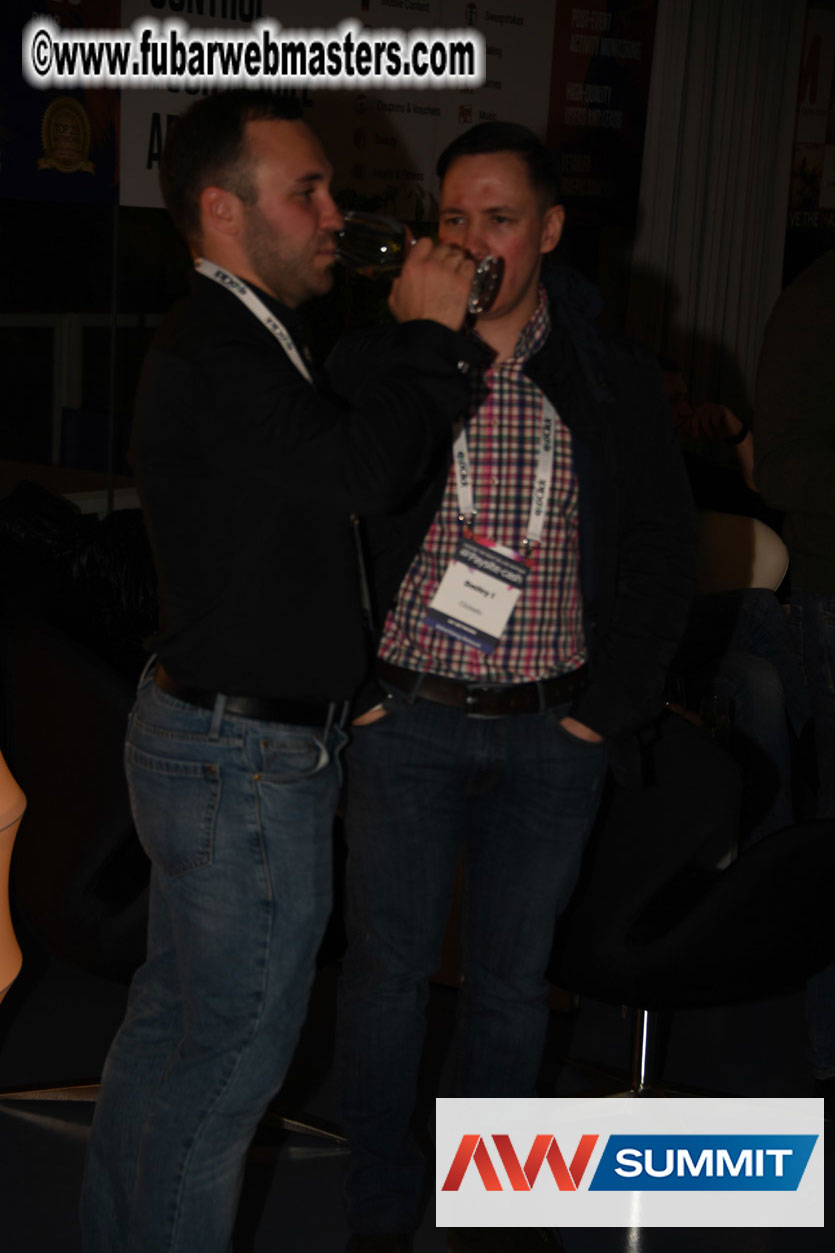 Stripcash Happy Hours