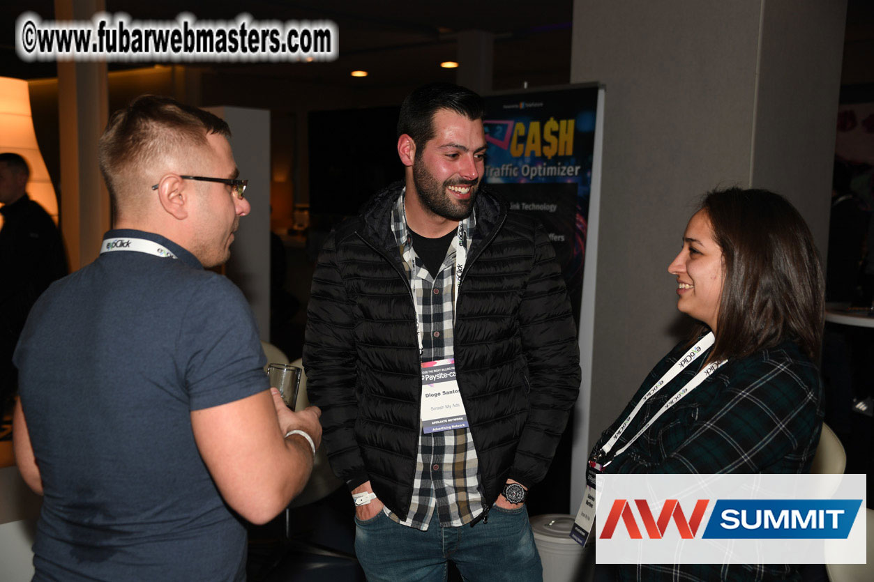 Stripcash Happy Hours