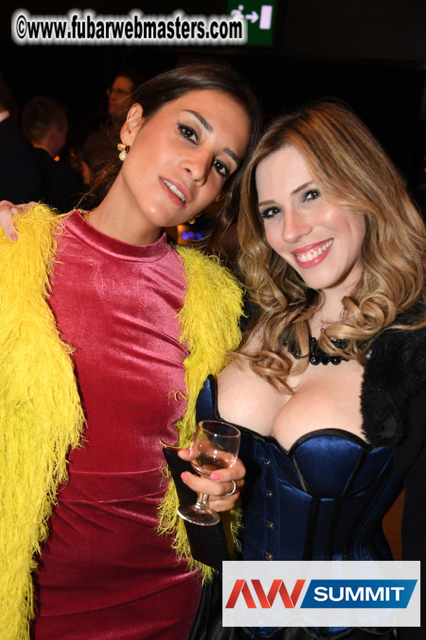 Live Cam Awards Show