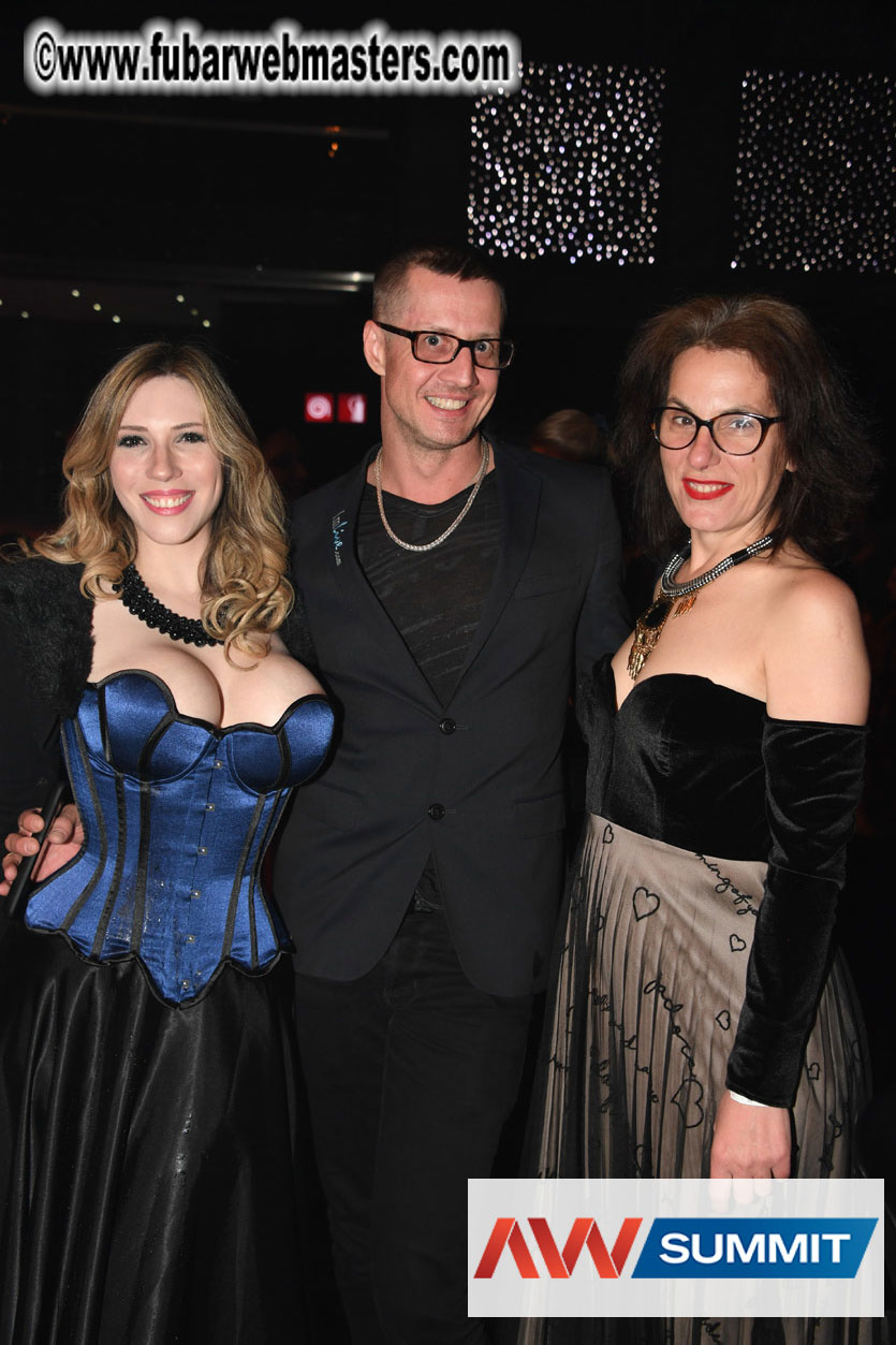 Live Cam Awards Show