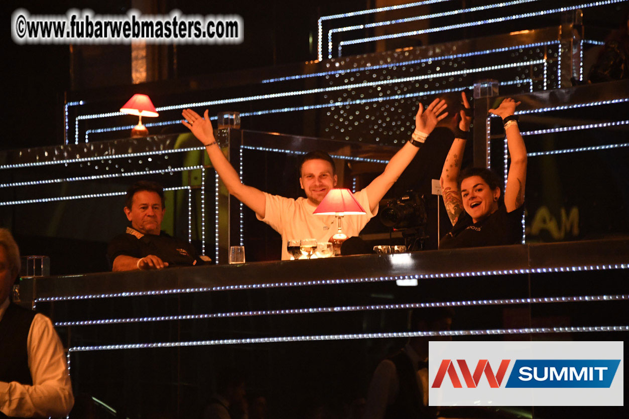 Live Cam Awards Show