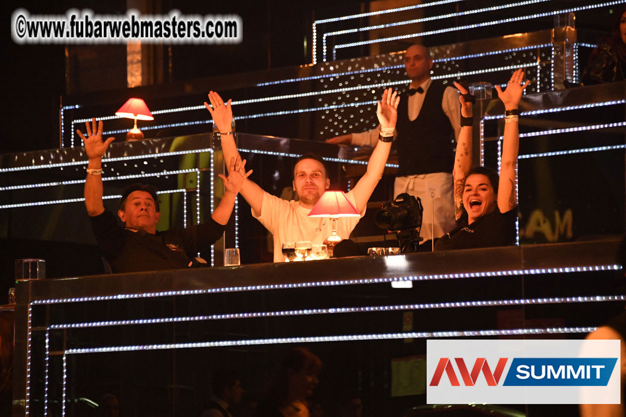 Live Cam Awards Show