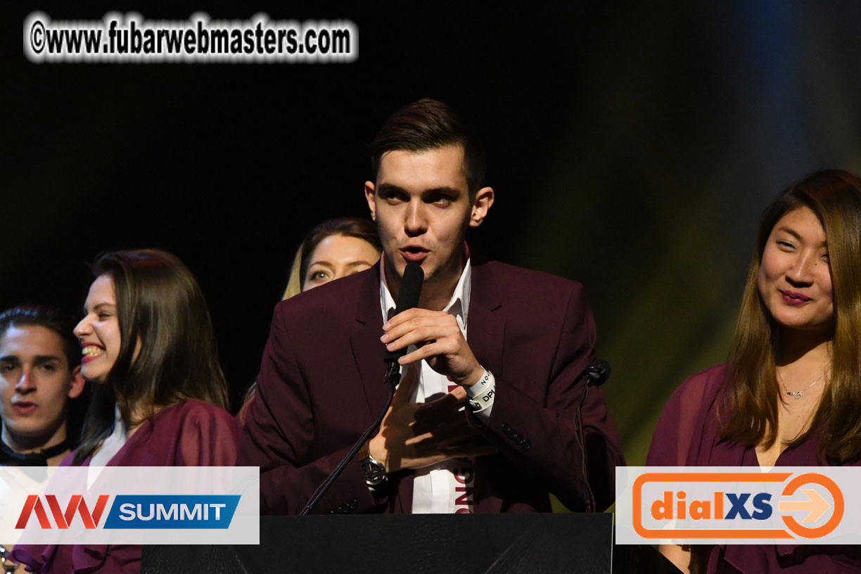 Live Cam Awards Show