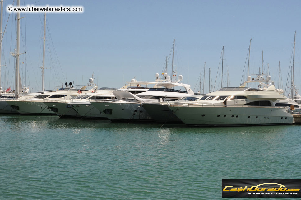 Biz and Fun in the Sun