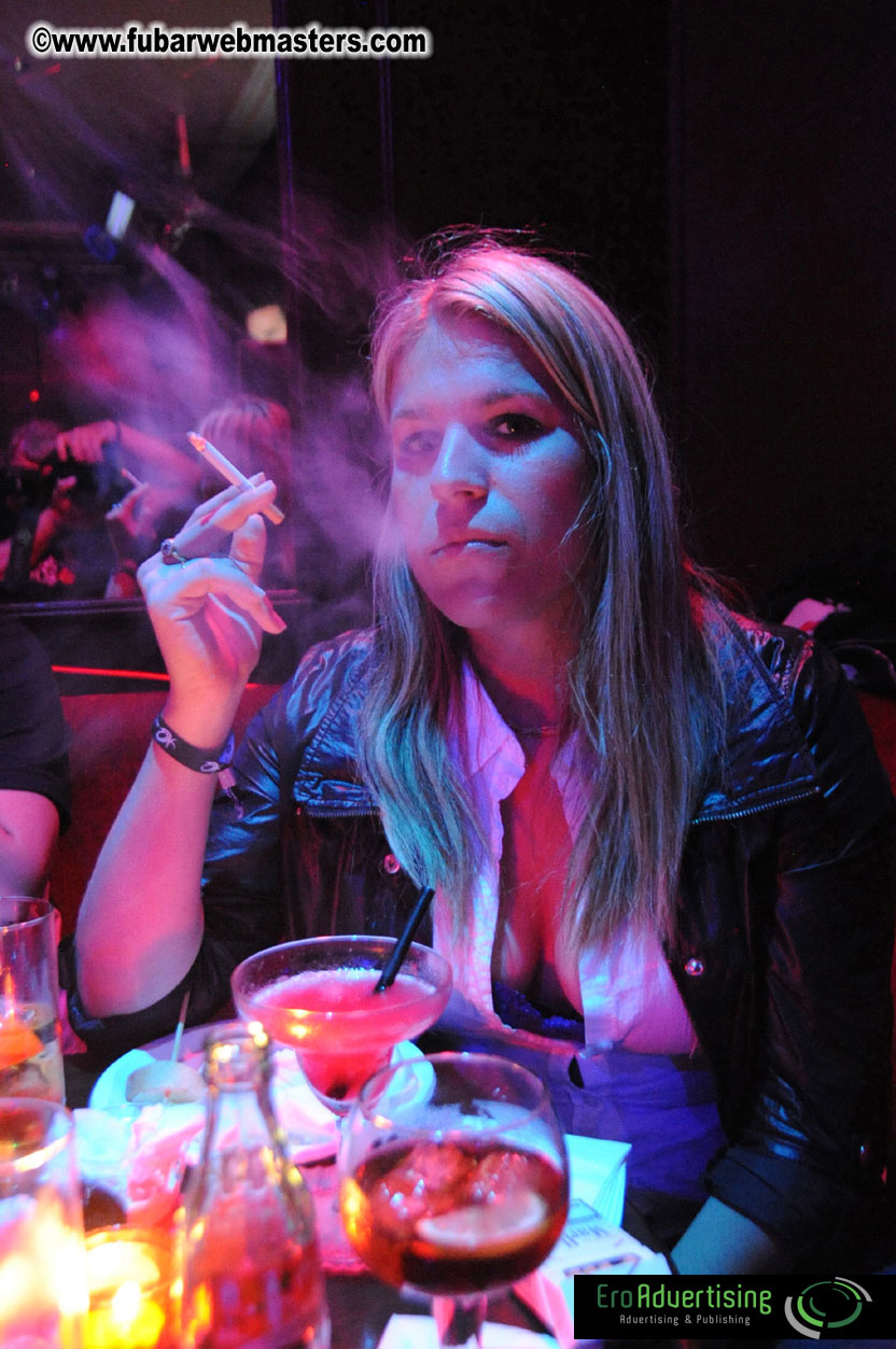 After-show Party in the Lunes Bar