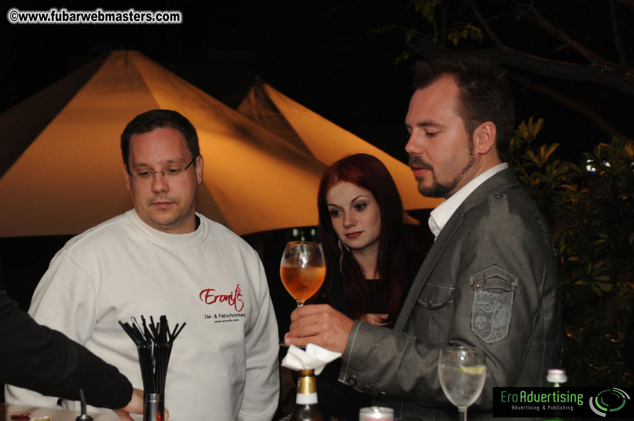 After-show Party in the Lunes Bar