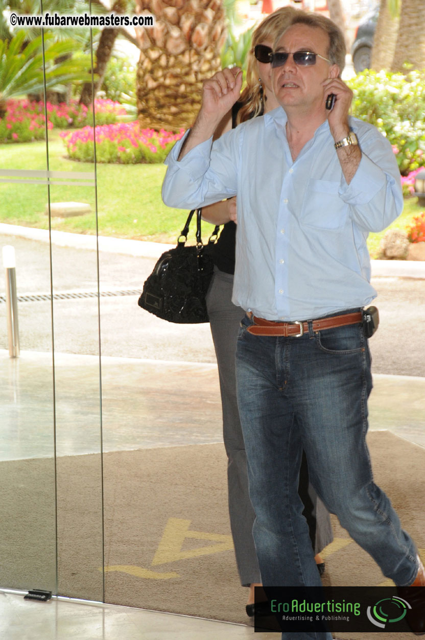 Arrivals, Registration and the Show