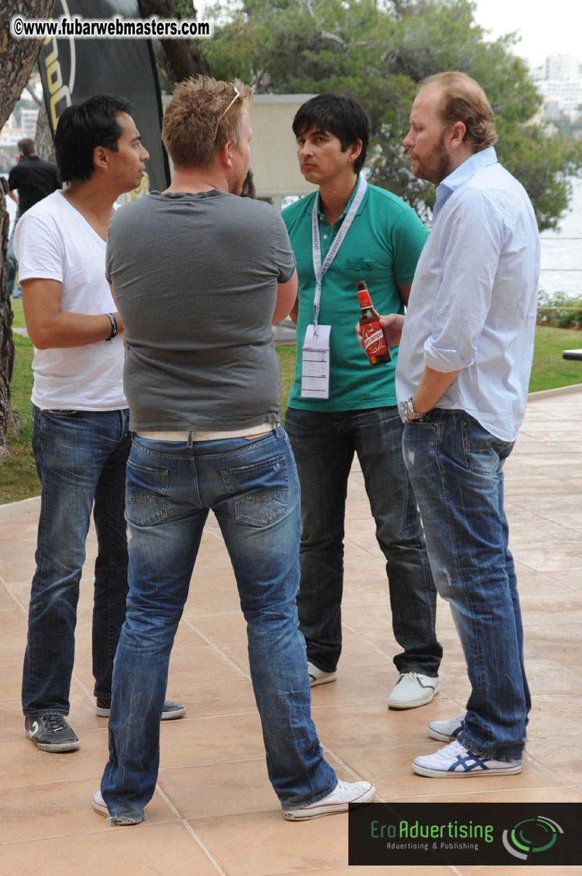 Arrivals, Registration and the Show