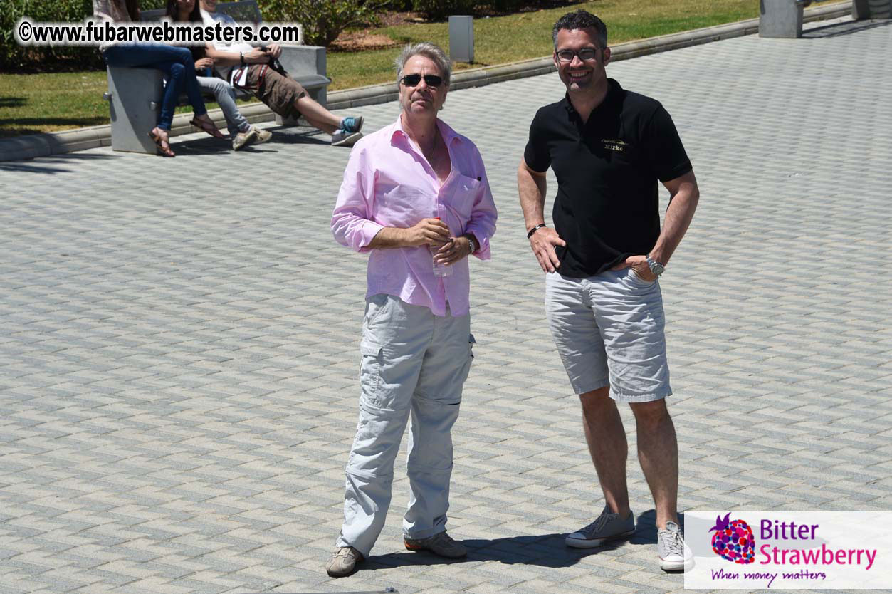 Boattrip with cool drinks & hot girls