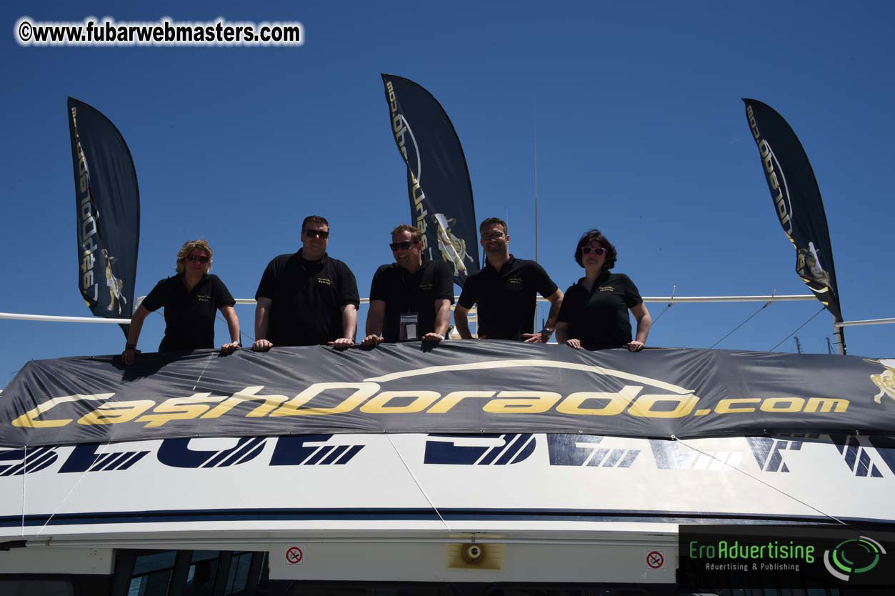 Boattrip with cool drinks & hot girls