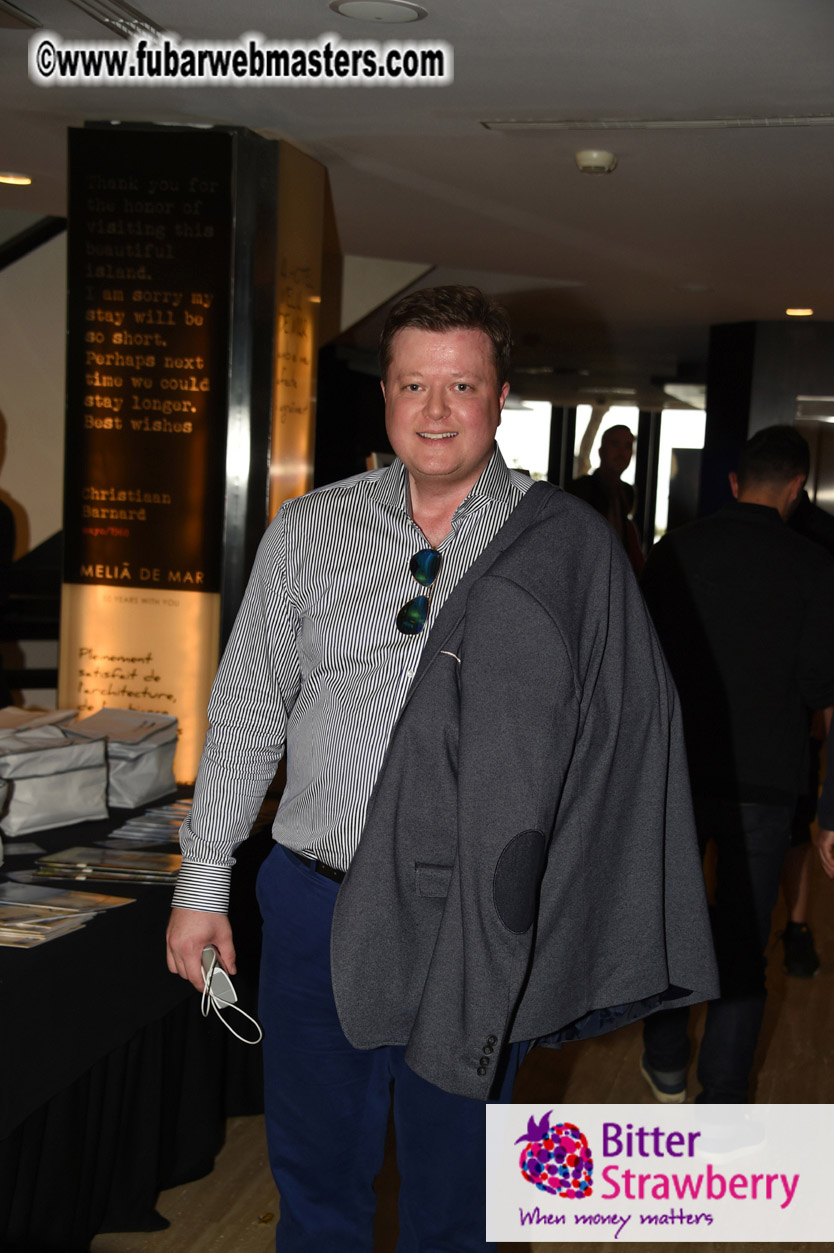 Registration & Arrivals