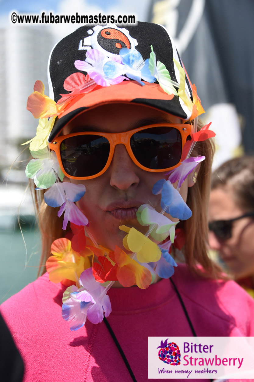 Boat trip with cool drinks & hot girls