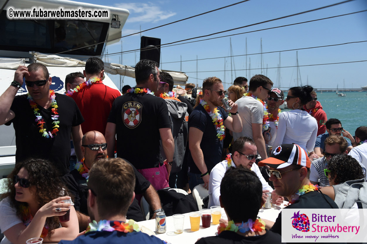 Boat trip with cool drinks & hot girls