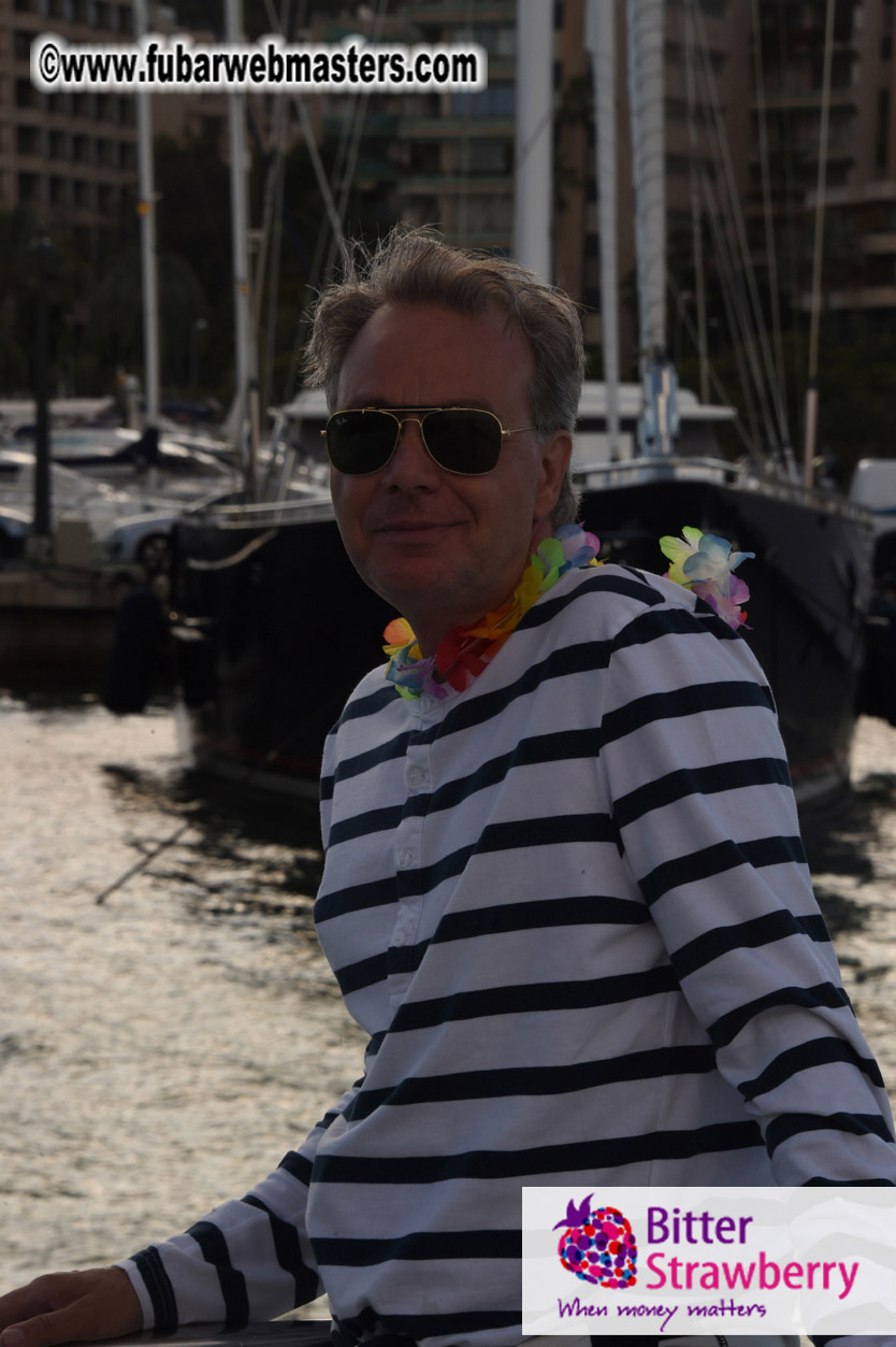 Boat trip with cool drinks & hot girls