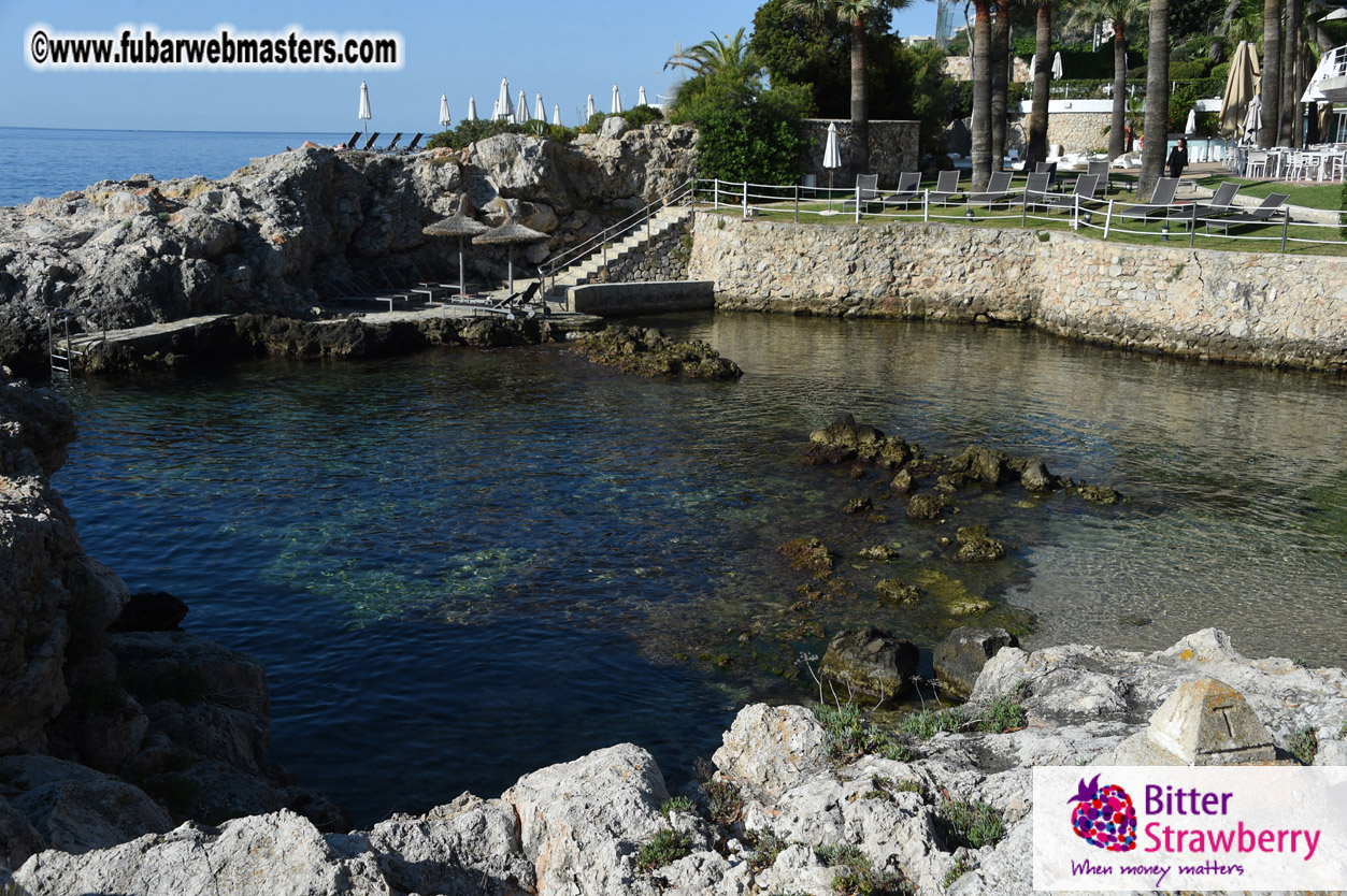 Fishermen @ work early in the morning