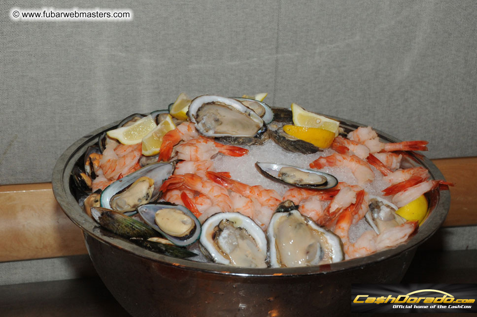 Dinner with the Pin-up Starlets of the 21st Centur